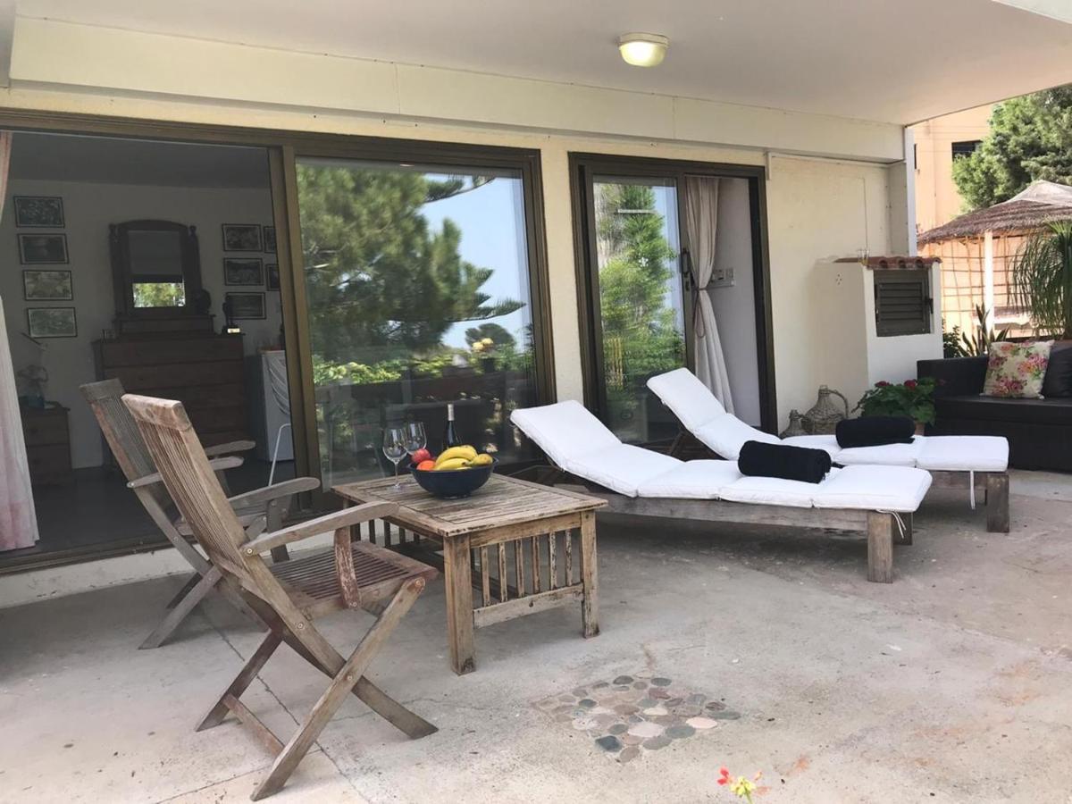 Sweet N' Boujee Studio Apartment With Varenda Paphos Exterior foto